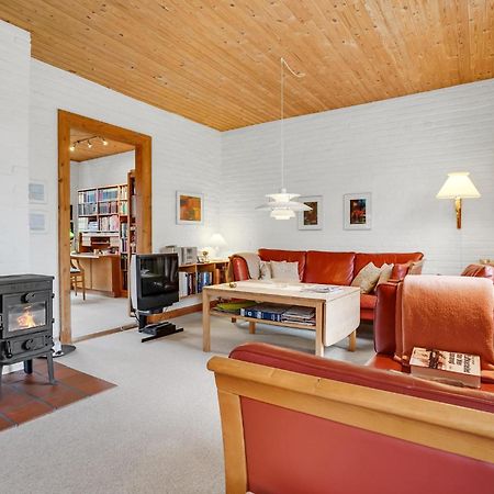 Lovely Home In Sonderborg With Kitchen Εξωτερικό φωτογραφία