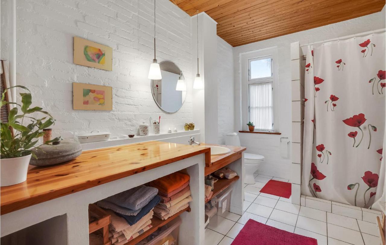 Lovely Home In Sonderborg With Kitchen Εξωτερικό φωτογραφία