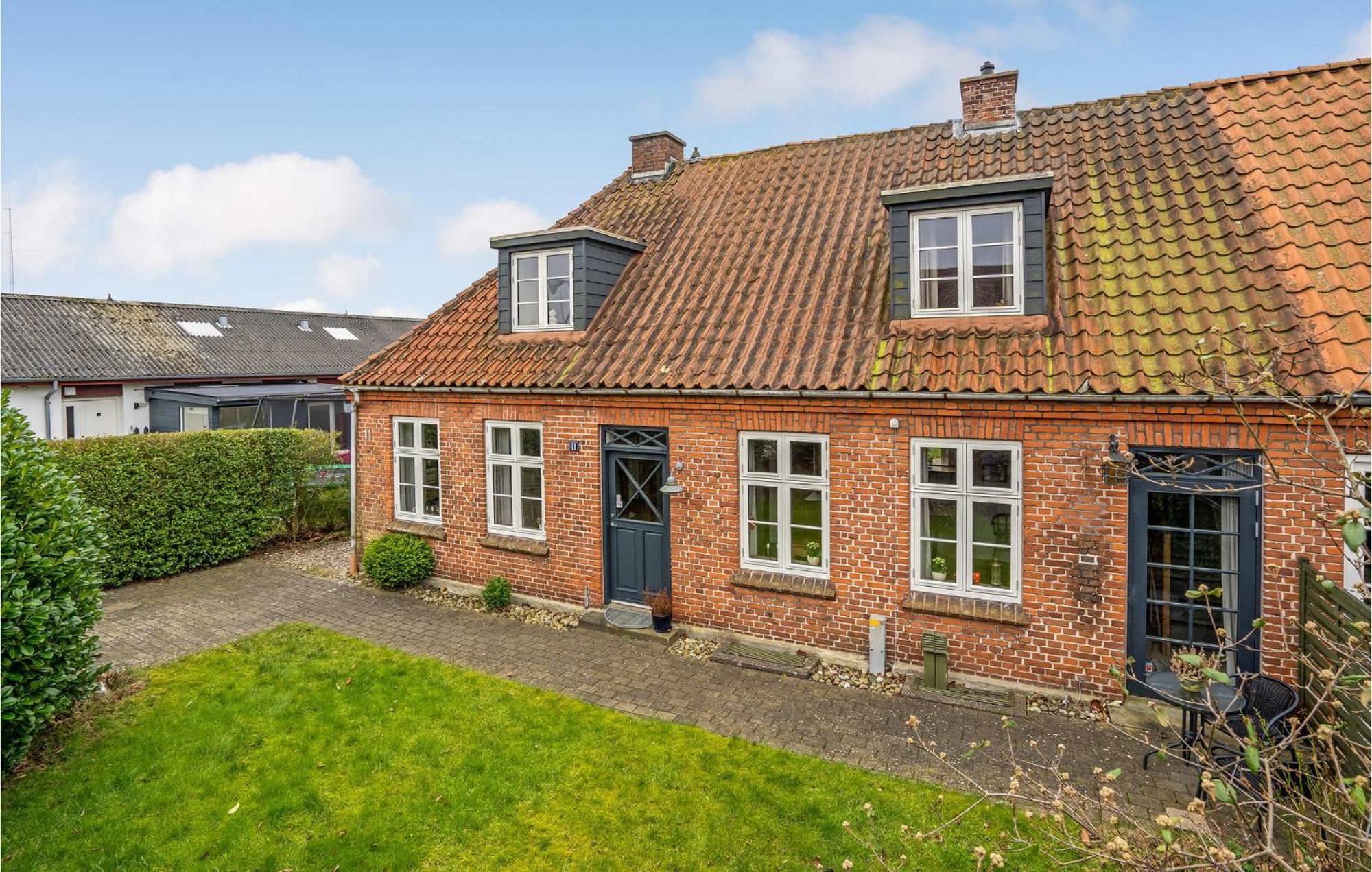 Lovely Home In Sonderborg With Kitchen Εξωτερικό φωτογραφία